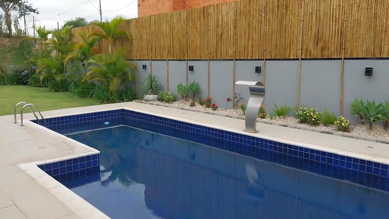 cerca de bambu natural 2 placas privativas de bambu